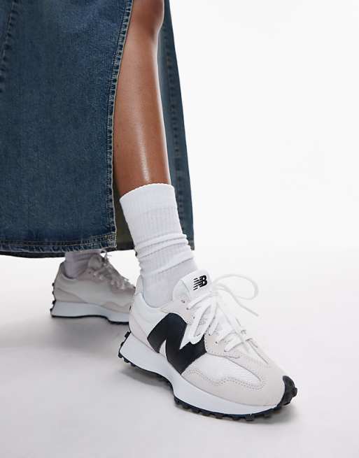 Les Baskets 'Classique' - Blanc & Noir